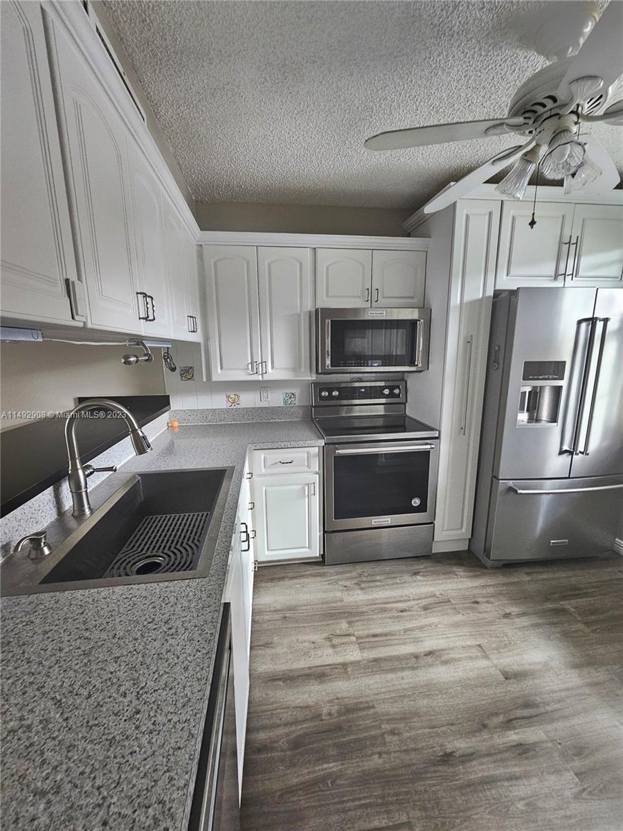 Photo of 1504 Whitehall Dr #105 in Davie, FL