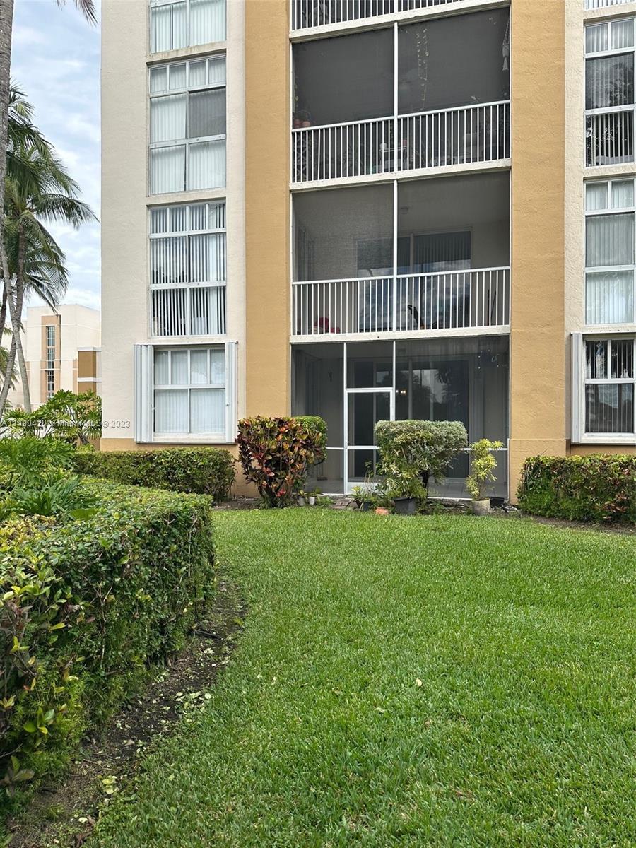 Photo of 9805 NW 52nd St #105 in Doral, FL