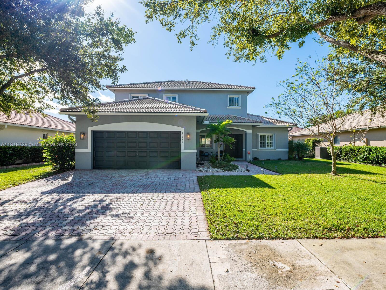 Photo of 16871 SW 5th Ct in Weston, FL