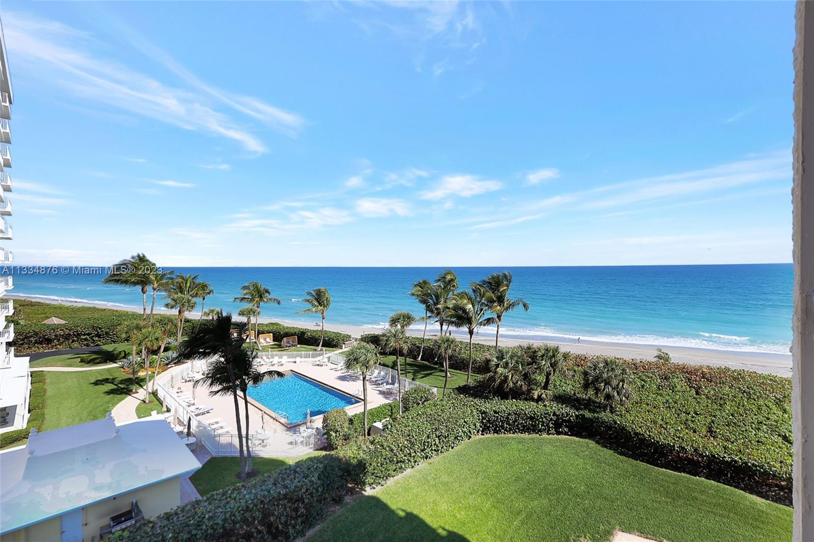 Sunswept Juno Beach Oceanfront 2 Bed/2 Bath with spectacular ocean views featuring an updated granit
