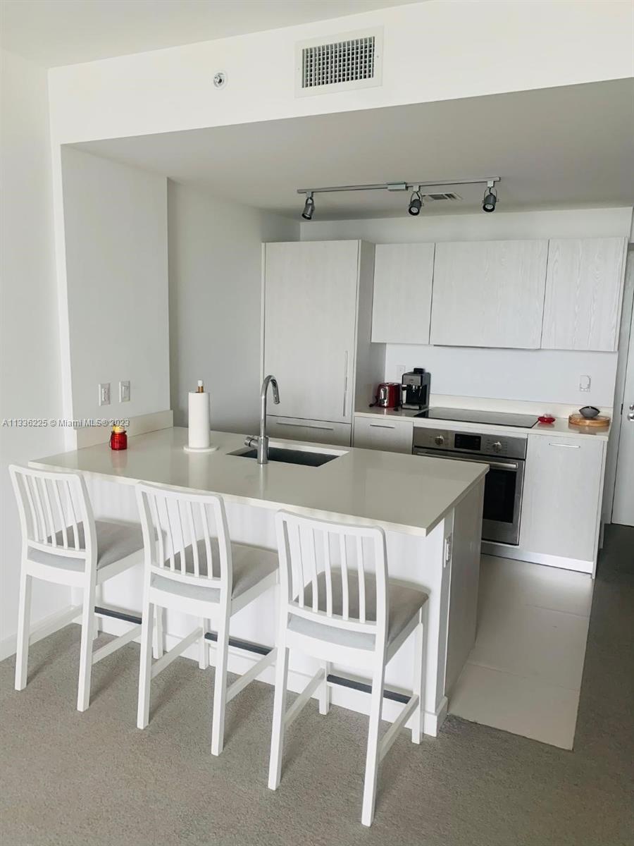 Photo of 501 NE 31st St #804 in Miami, FL
