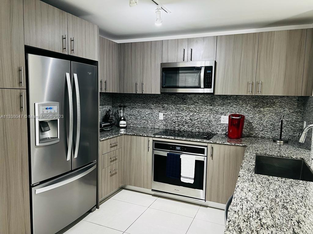 Photo of 5350 NW 84th Ave #604 in Doral, FL