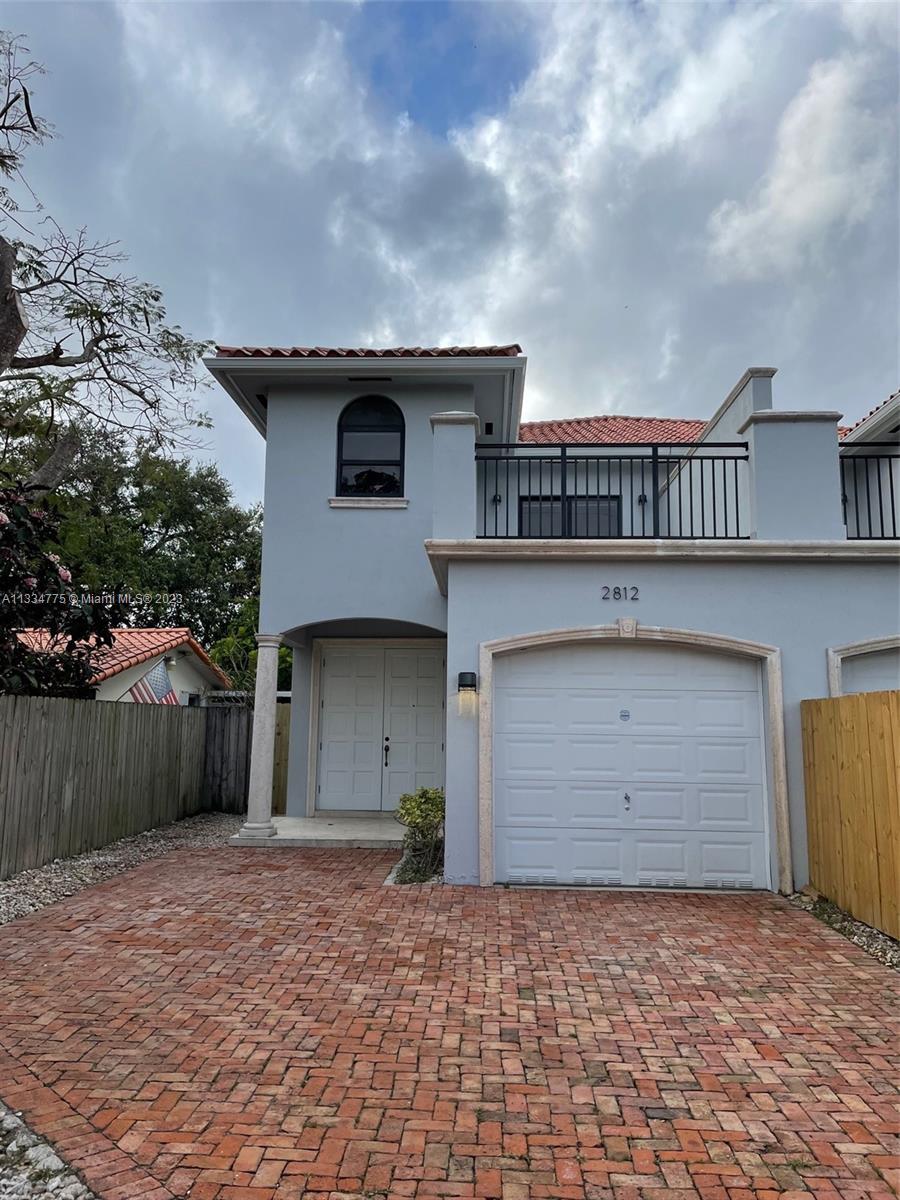 Photo of 2810 SW 37 Ct #2812 in Miami, FL