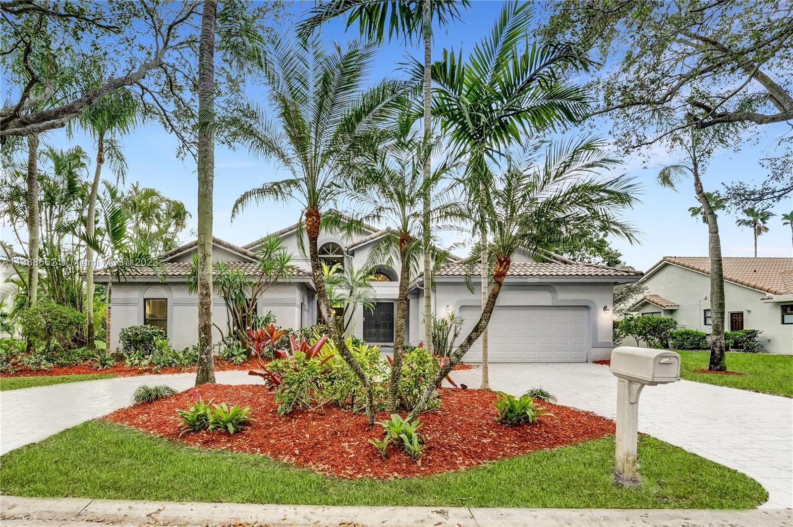 Photo of 10356 NW 6th Ct in Coral Springs, FL