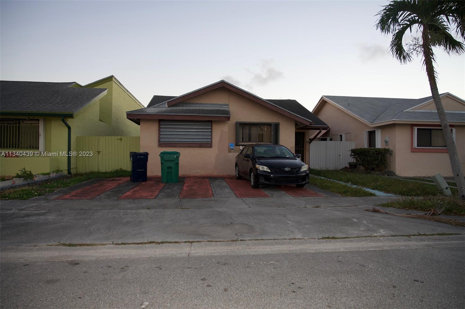 Photo of 9134 SW 6th St in Miami, FL