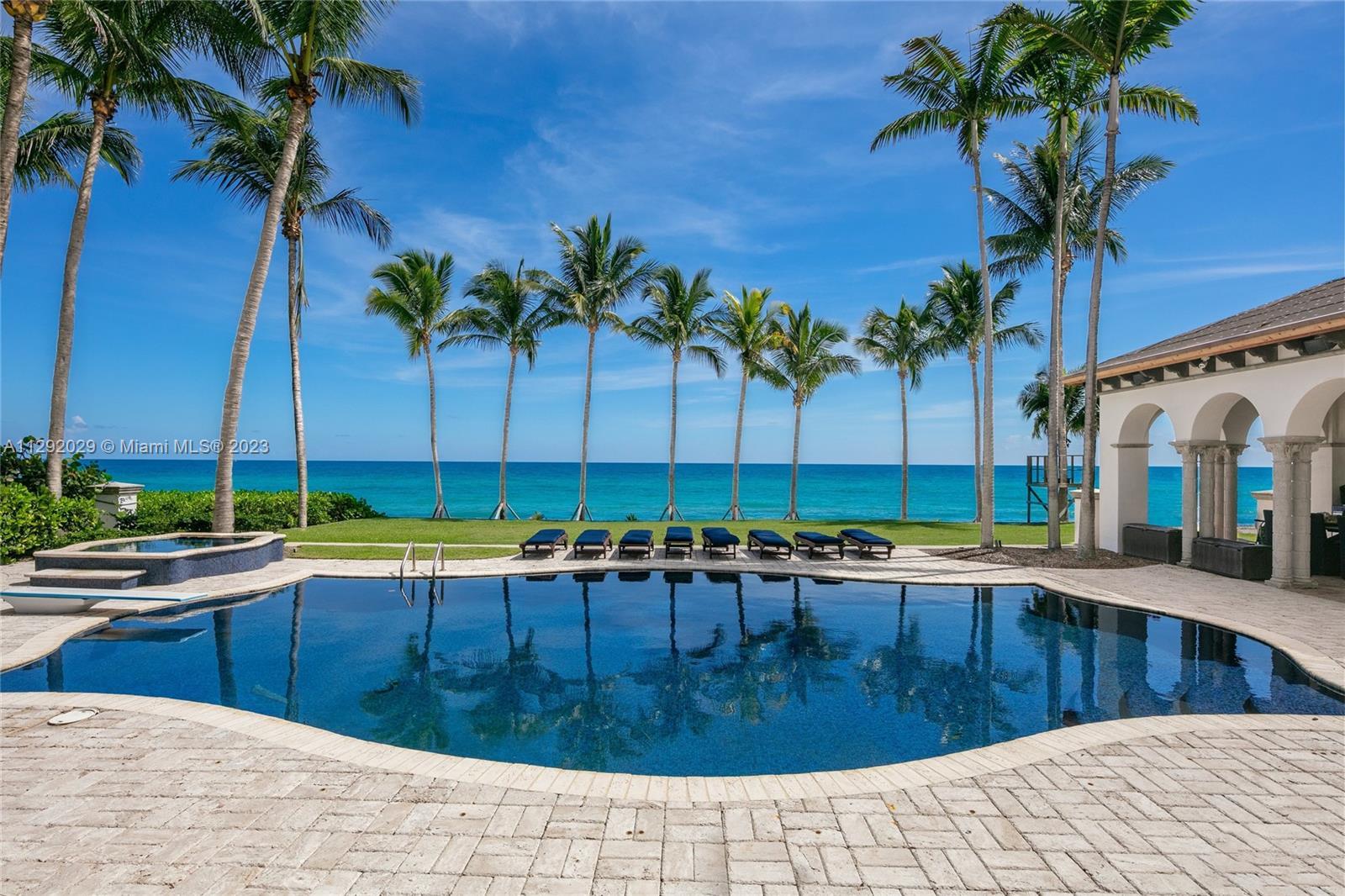 Photo of 641 Ocean Blvd in Golden Beach, FL