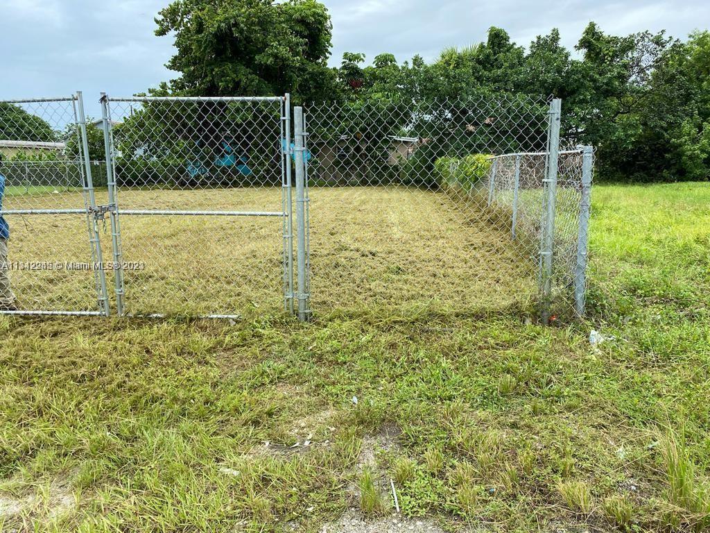 Photo of 1541 NW 69th Ter in Miami, FL