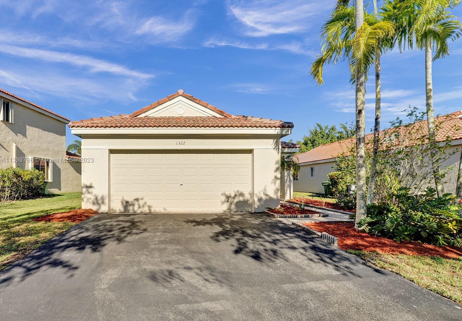 Photo of 1322 Majesty Ter in Weston, FL