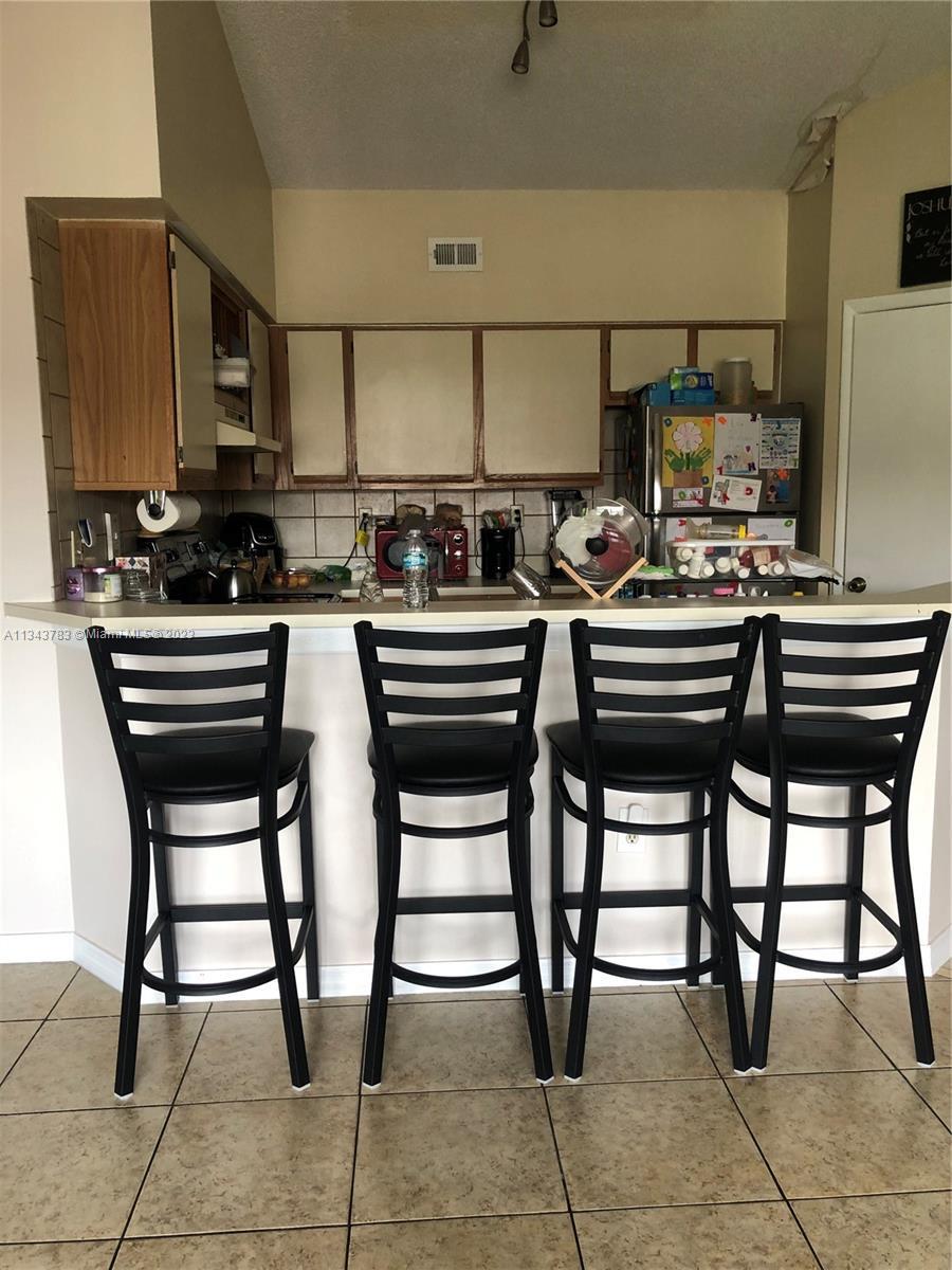 Photo of 2445 SW 18th Ter #511 in Fort Lauderdale, FL