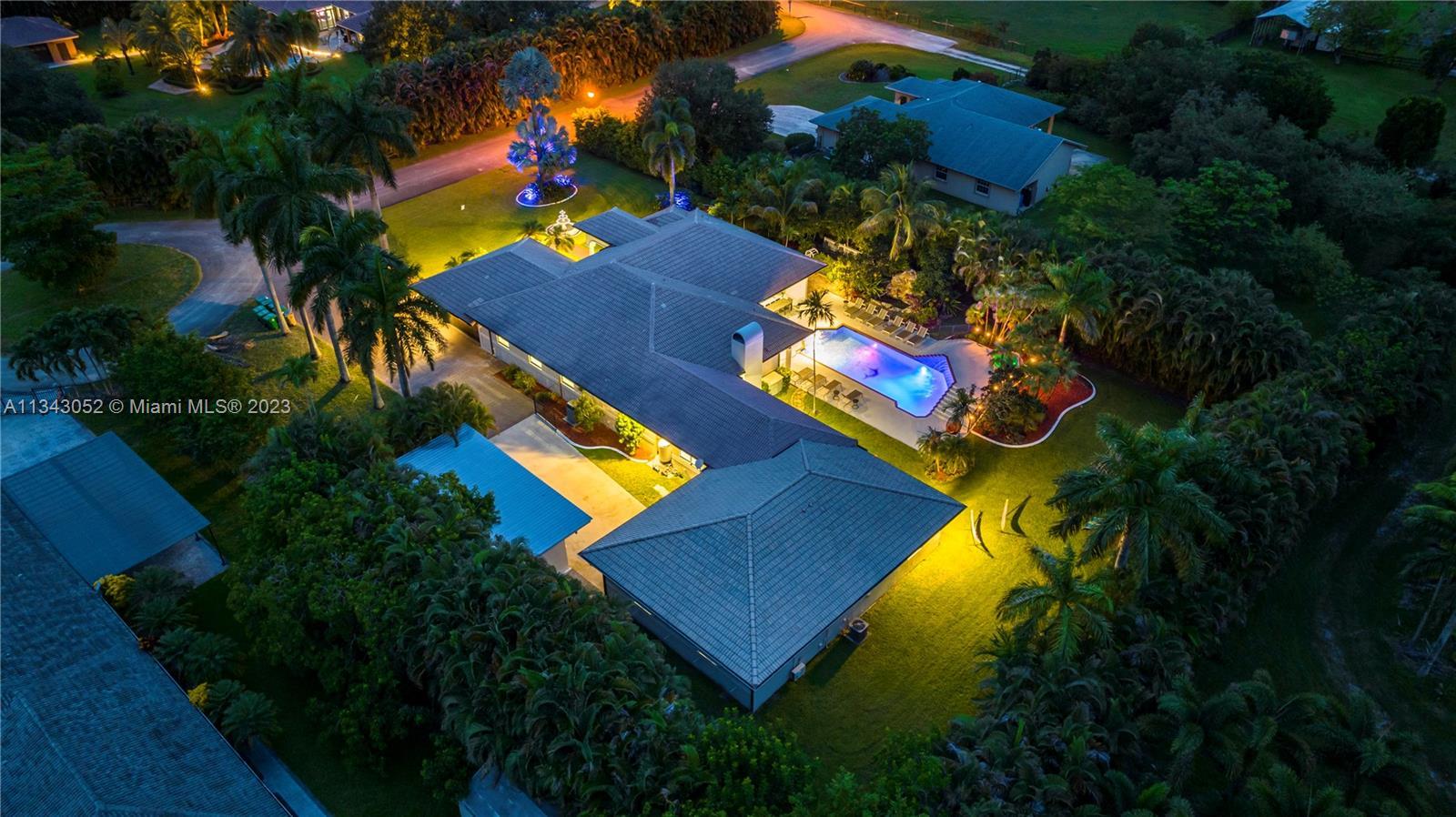 Photo of 3152 SW 147th Ave in Davie, FL