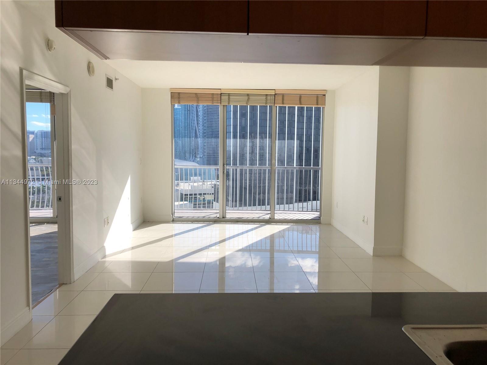 Photo of 1750 N Bayshore Dr #2012 in Miami, FL