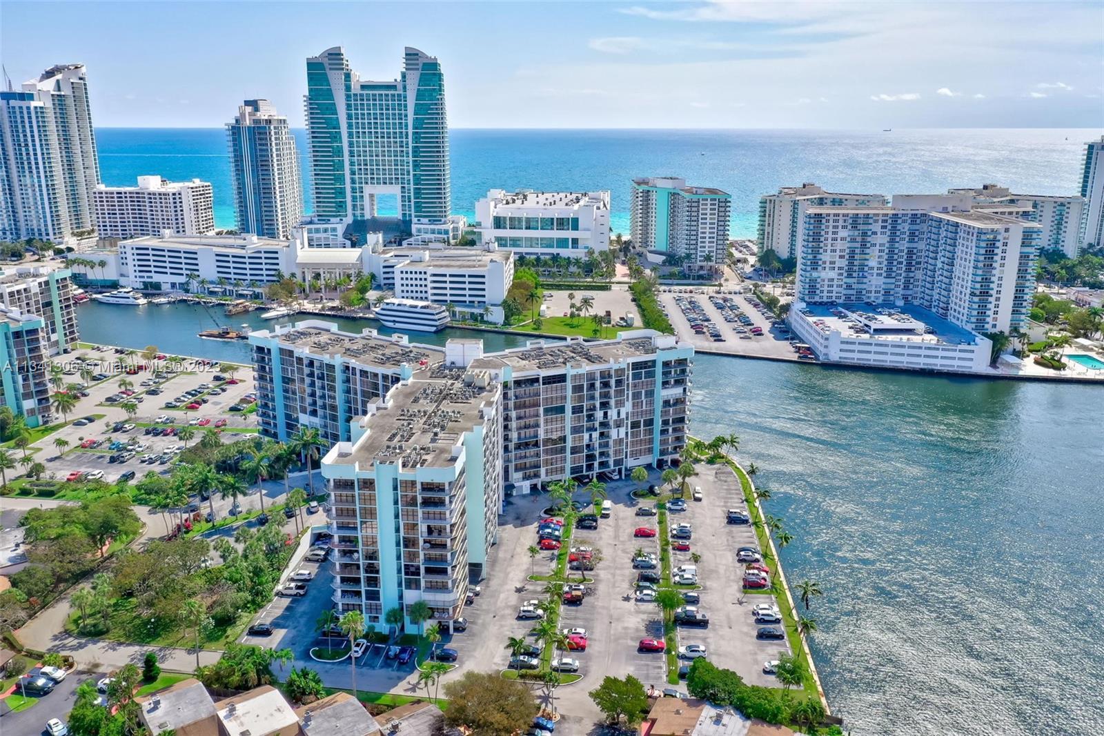 Buy with just 5% down! Gorgeous 2/2 Condo only 5 minutes from the beach, restaurants, entertainment 