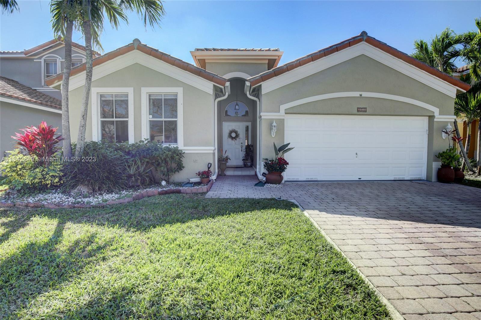 Photo of 16460 SW 39th St in Miramar, FL