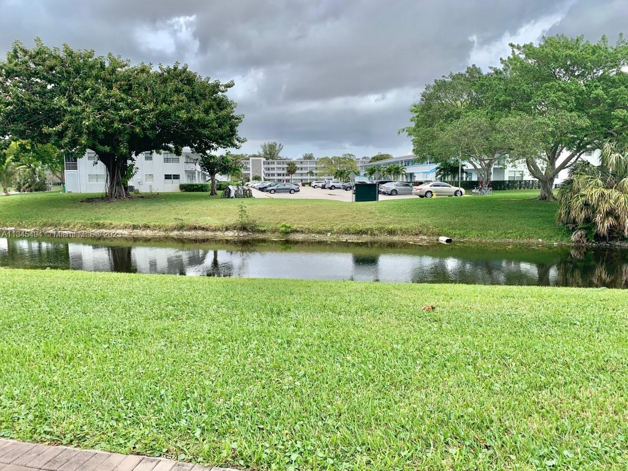 Photo of 1098 S Newport S #1098 in Deerfield Beach, FL