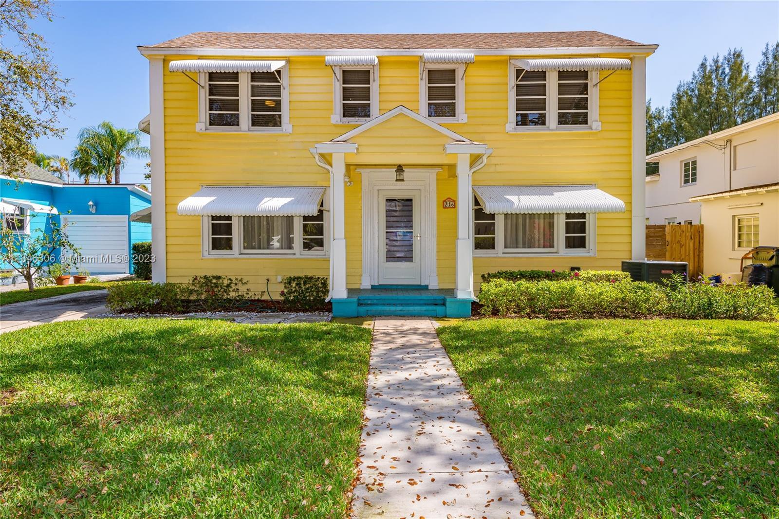 PRICE REDUCTION. Stunning 2-story home located on the scenic Lake Worth Beach Golf Course. This home