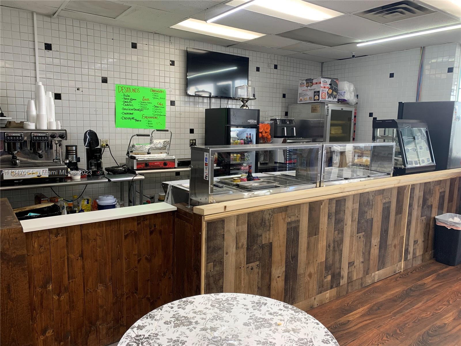 Photo of Xxxxxx W State Rd 84 in Davie, FL