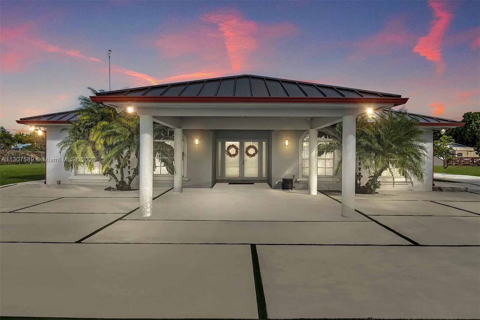 Photo of 20407 SW 226th St in Miami, FL