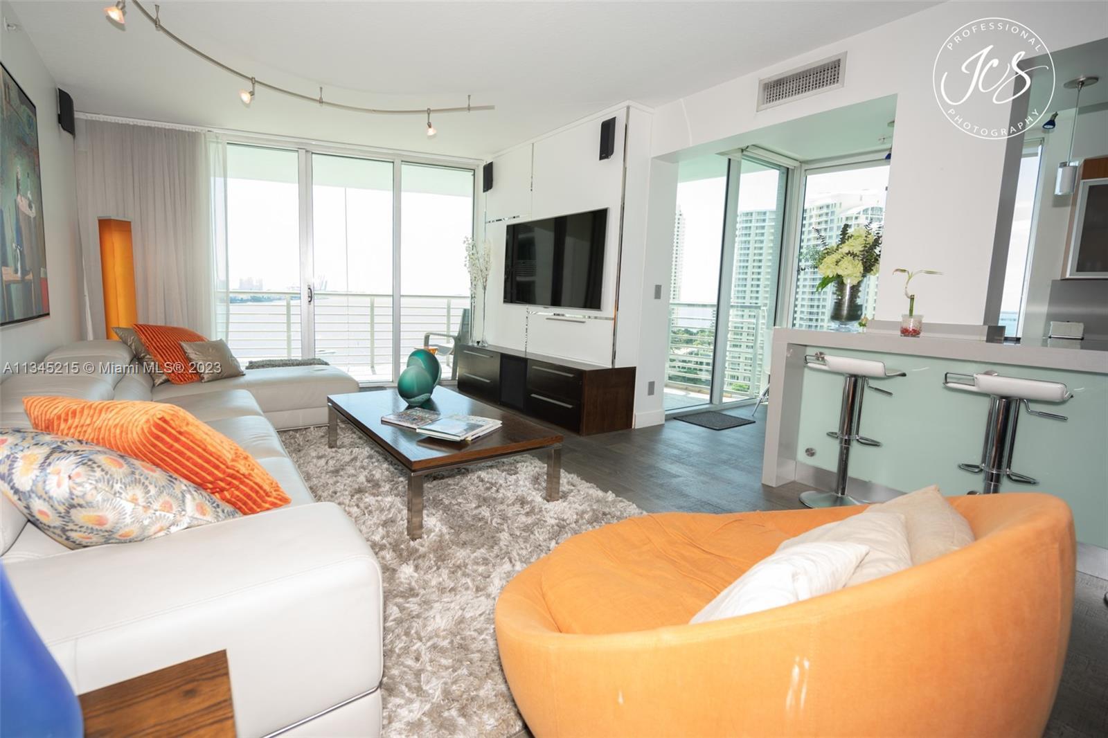 Photo of 325 S Biscayne Blvd #1723 in Miami, FL