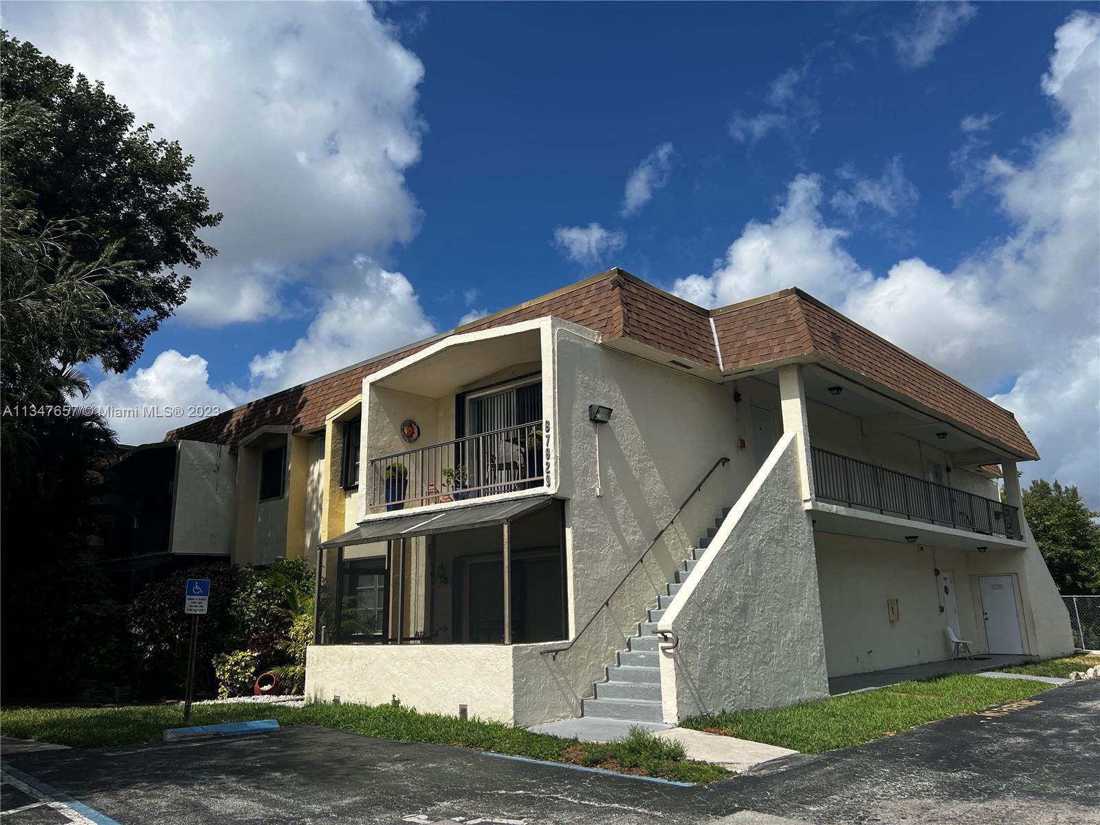 Photo of 7829 Miller Dr #B202 in Miami, FL