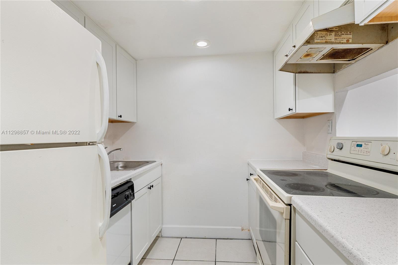 Photo of 5841 Washington St #57 in Hollywood, FL