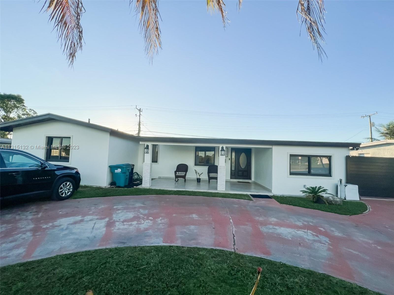 Photo of 4210 SW 107th Ave in Miami, FL