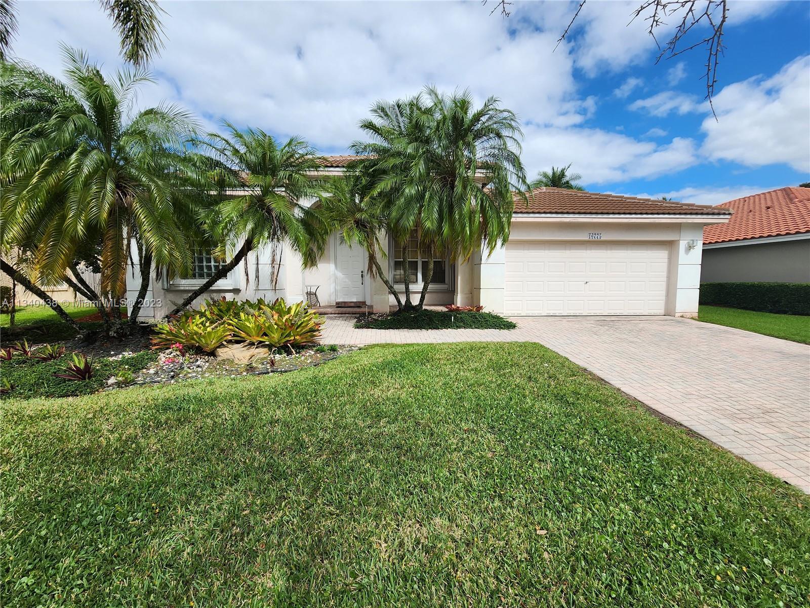 Photo of 16775 NW 8th St in Pembroke Pines, FL