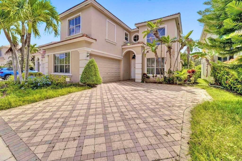 Great opportunity to reside in a Beautiful 2-story house with 4 bedrooms, 2.5 bathrooms and 2 car ga