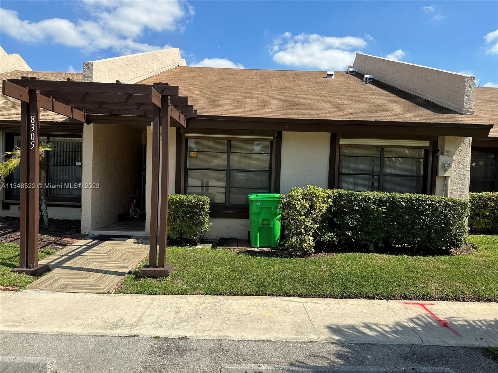 Photo of 8305 NW 37th Pl in Sunrise, FL