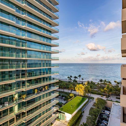 AMAZING UNIT IN THE HEART OF BAL HARBOUR...TOTALLY RENOVATED WITH TOP OF THE LINE KITCHEN APPLIANCES