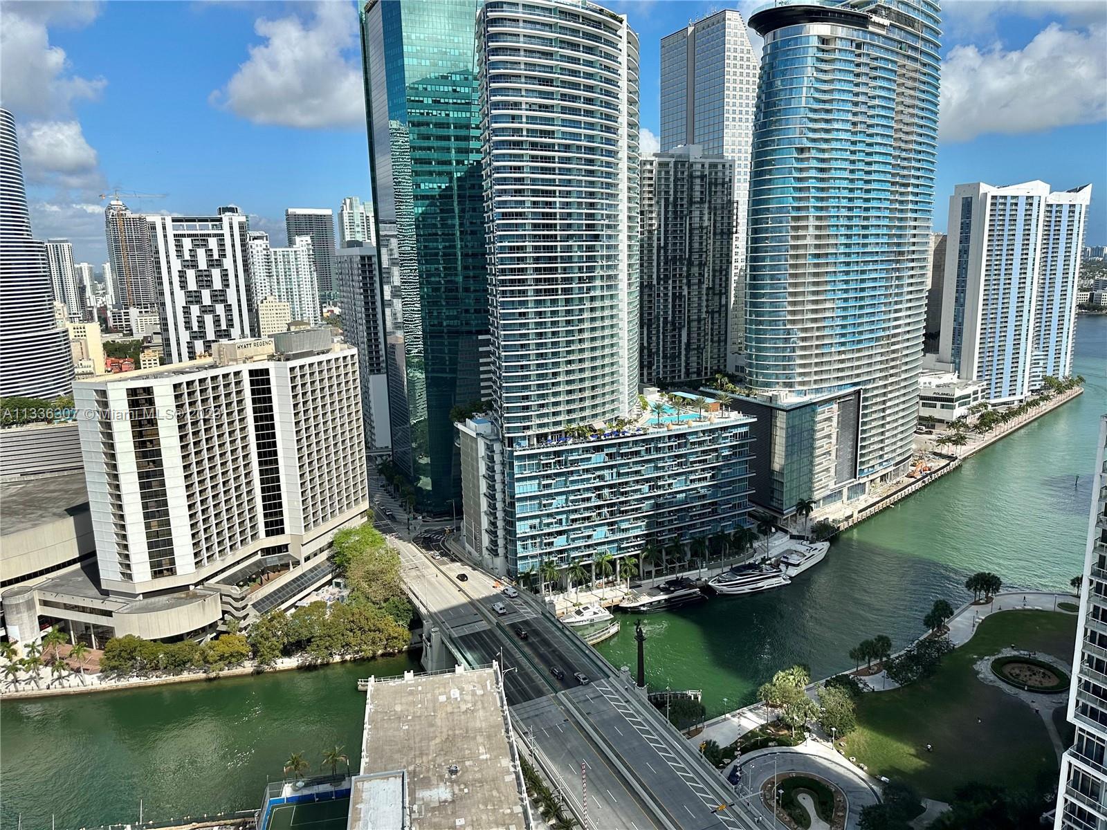 Photo of 500 Brickell Ave #3503 in Miami, FL