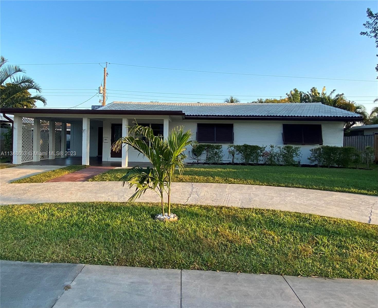 EXCELLENT LOCATION! Immaculate & beautifully completely remodeled 3 bedrooms, 2 bathrooms, bonus roo