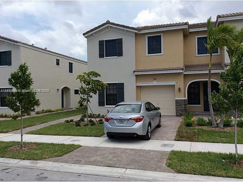 Photo of 460 NE 194th Ter #460 in Miami, FL
