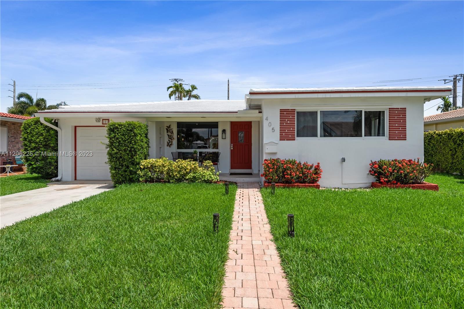 Photo of 405 SE 3rd Ter in Dania Beach, FL