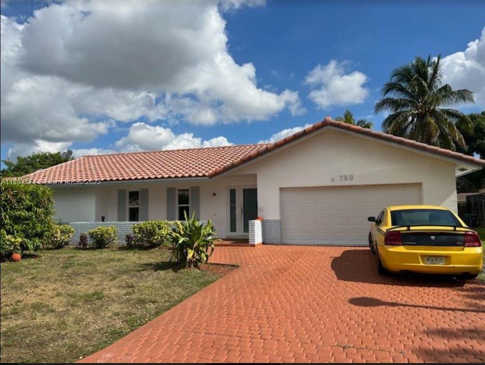 Photo of 789 NW 84th Ln in Coral Springs, FL
