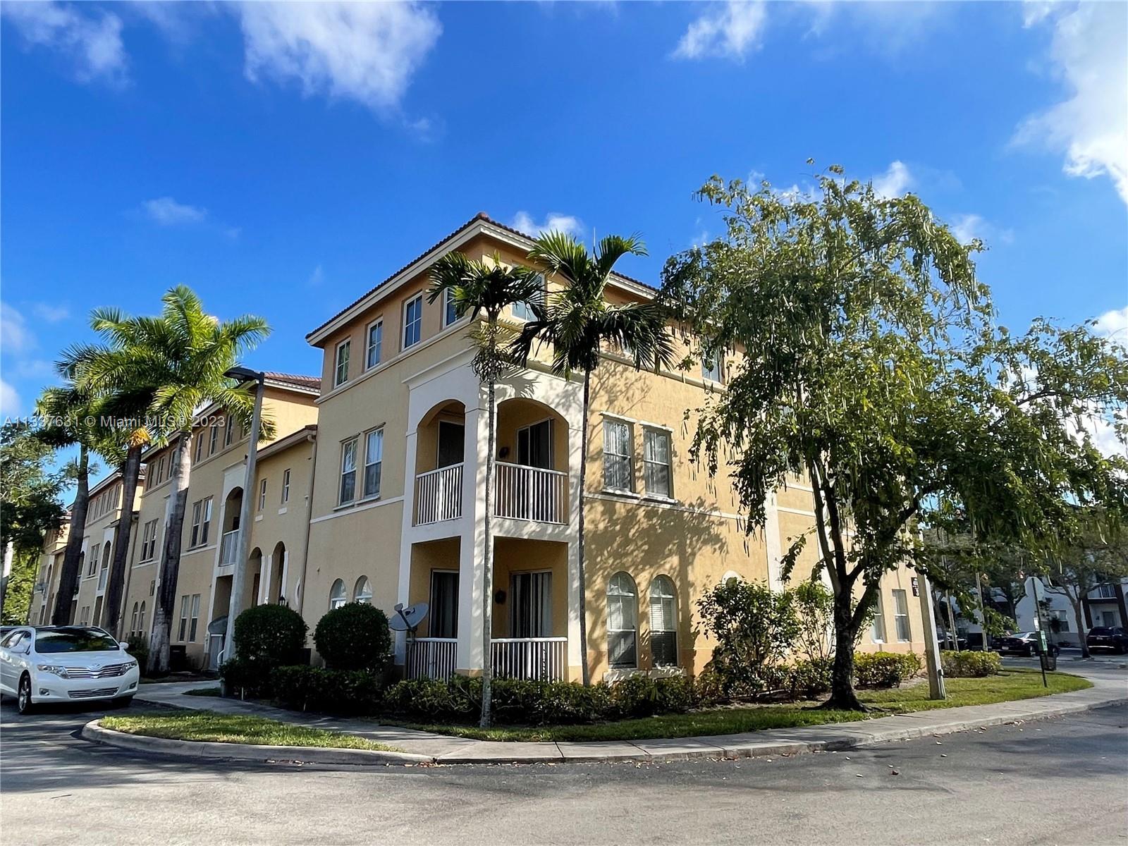 Photo of 4311 SW 160th Ave #200 in Miramar, FL