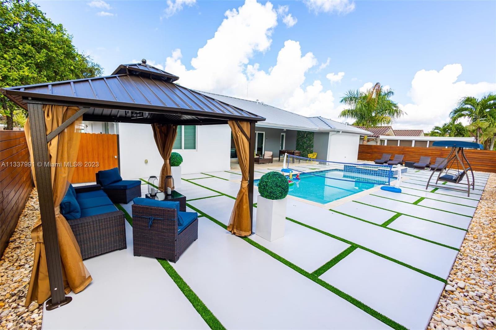Photo of 233 NW 136th Pl in Miami, FL
