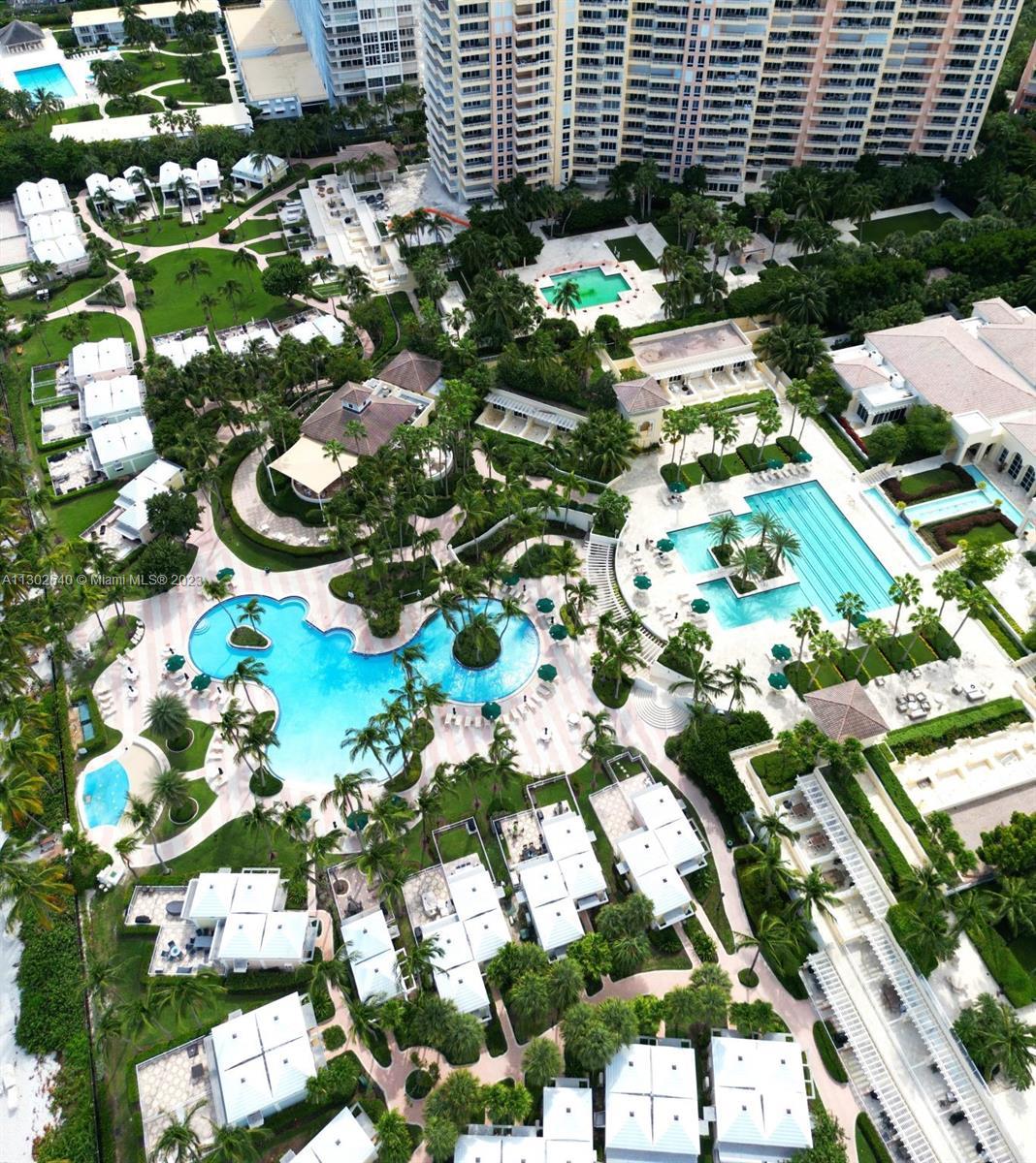 Photo of 791 Crandon Blvd #301 in Key Biscayne, FL