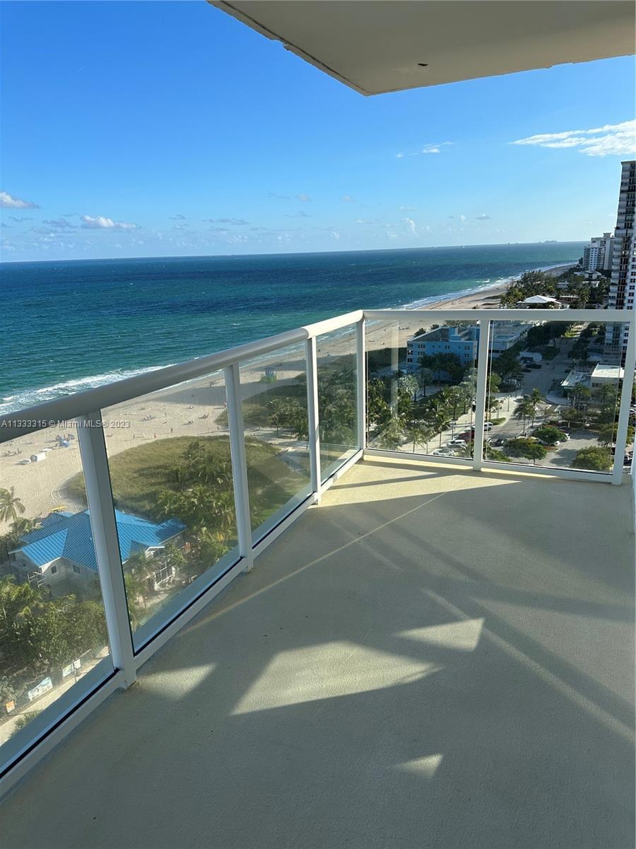 STUNNING VIEWS FROM THIS SE CORNER PENTHOUSE! ORIGINALLY 3/2, IT HAS BEEN CONVERTED TO 2/2 WITH 1900