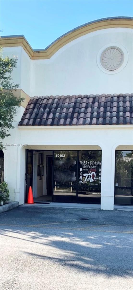 Photo of 10162 NW 50th St in Sunrise, FL