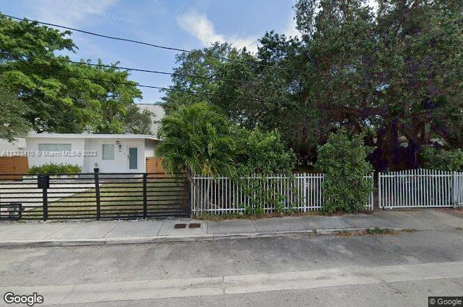 Photo of 226 NW 47th St in Miami, FL