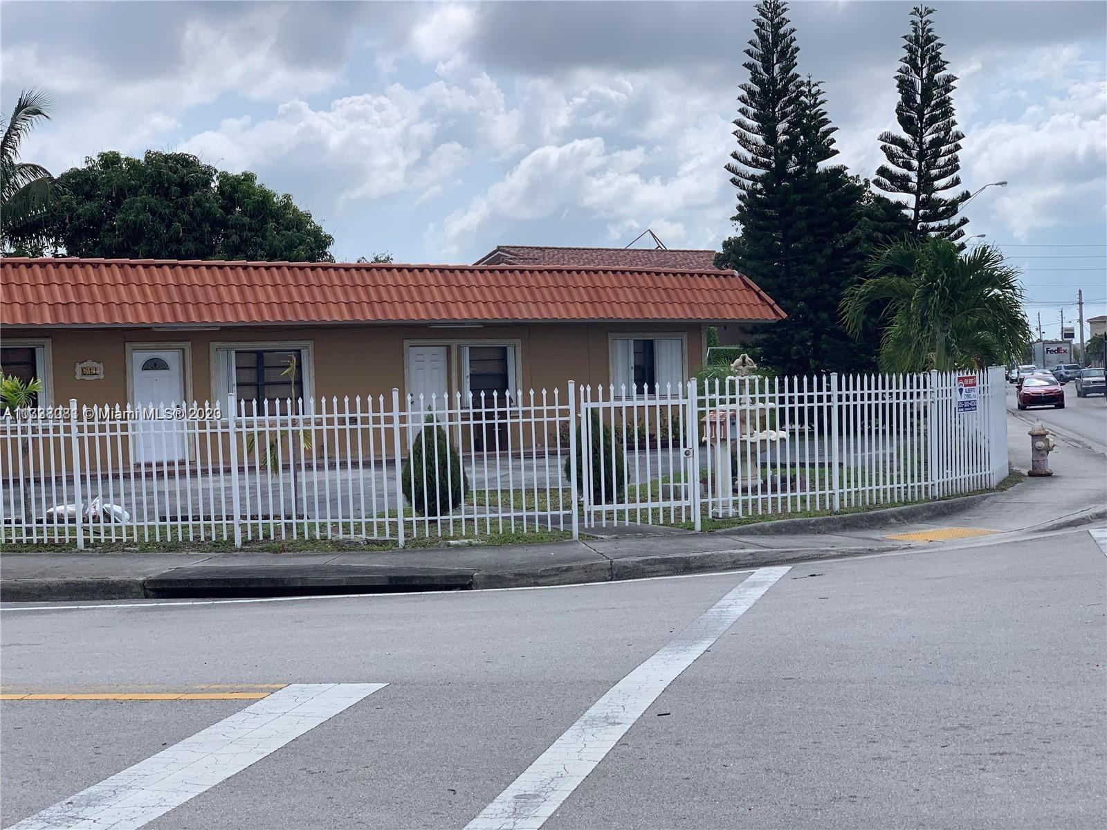 Photo of 641 E 9th St in Hialeah, FL