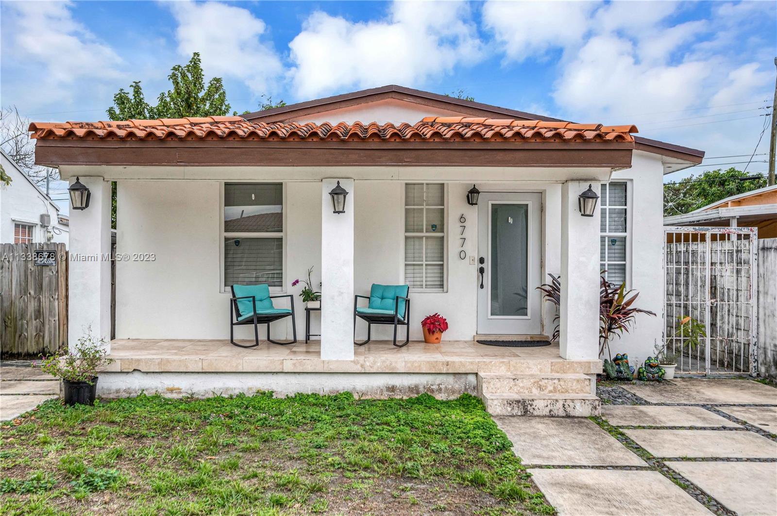 Photo of 6770 SW 25th St in Miami, FL
