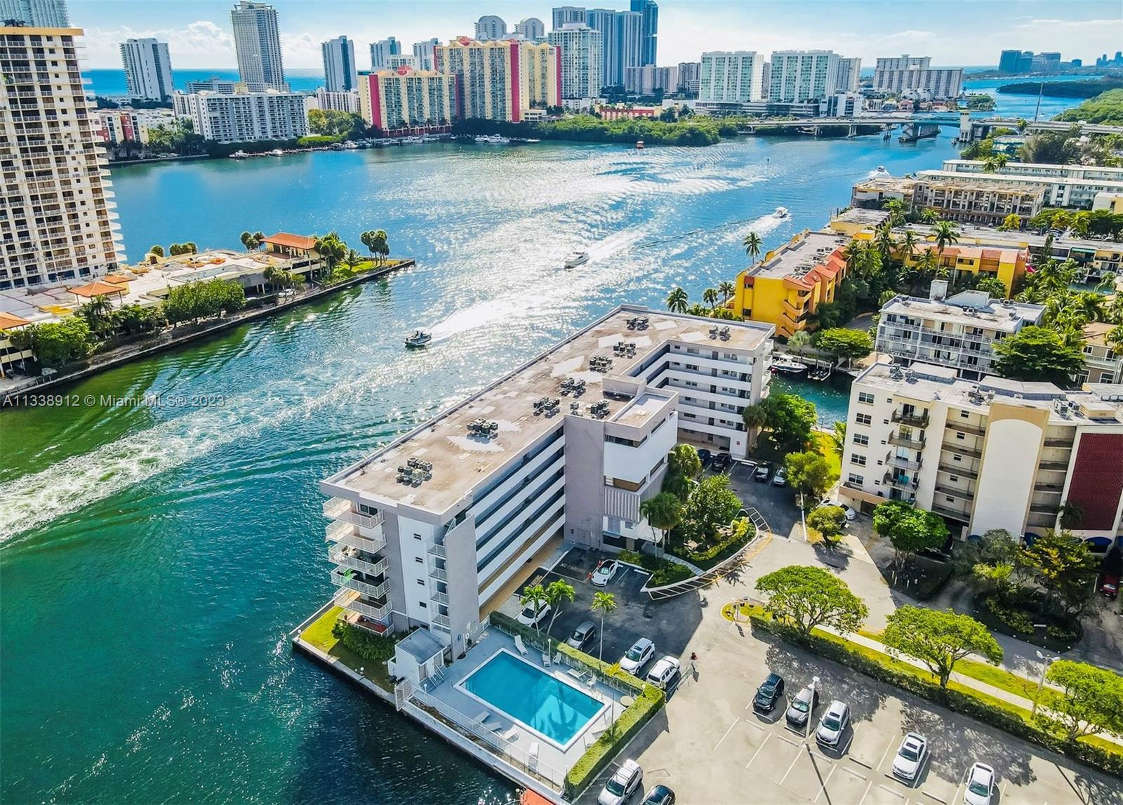 Photo of 4000 NE 169 St #402 in North Miami Beach, FL