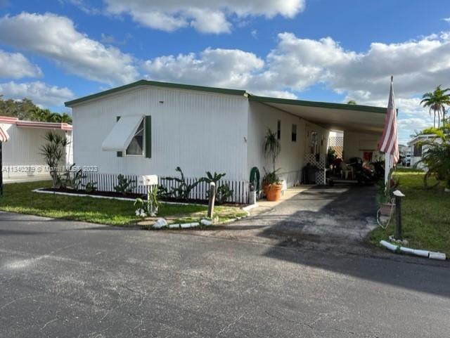 Photo of 161 Inagua St in Dania Beach, FL