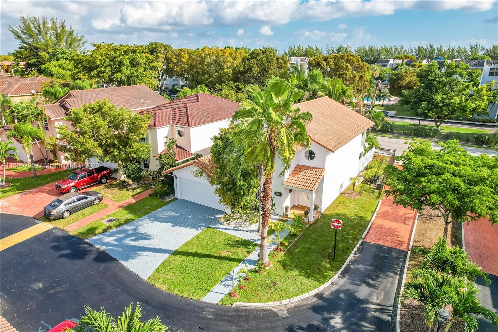 Photo of 8909 SW 108th Cir Ct #8909 in Miami, FL