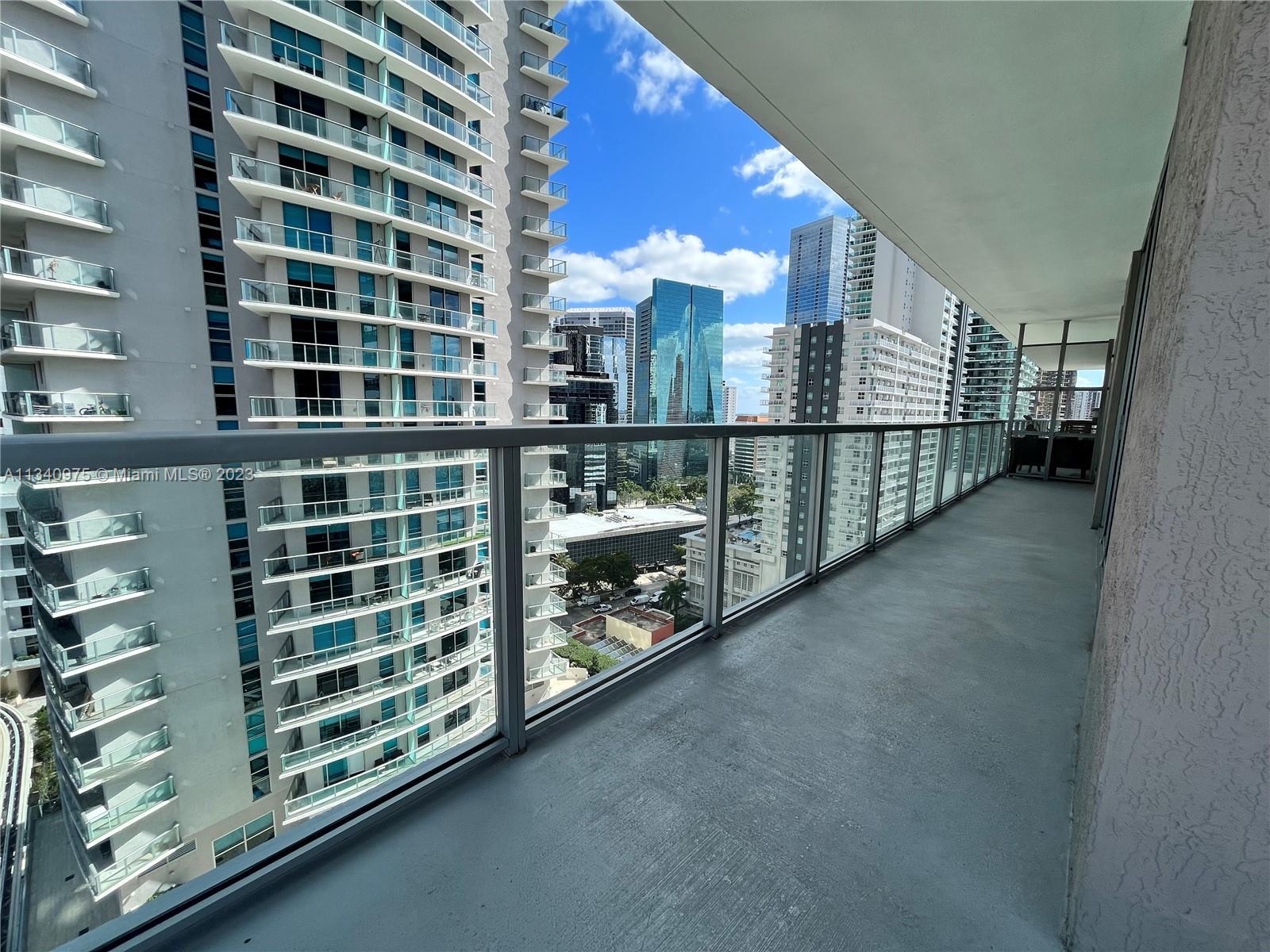 Photo of 1111 SW 1st Ave #2220-N in Miami, FL