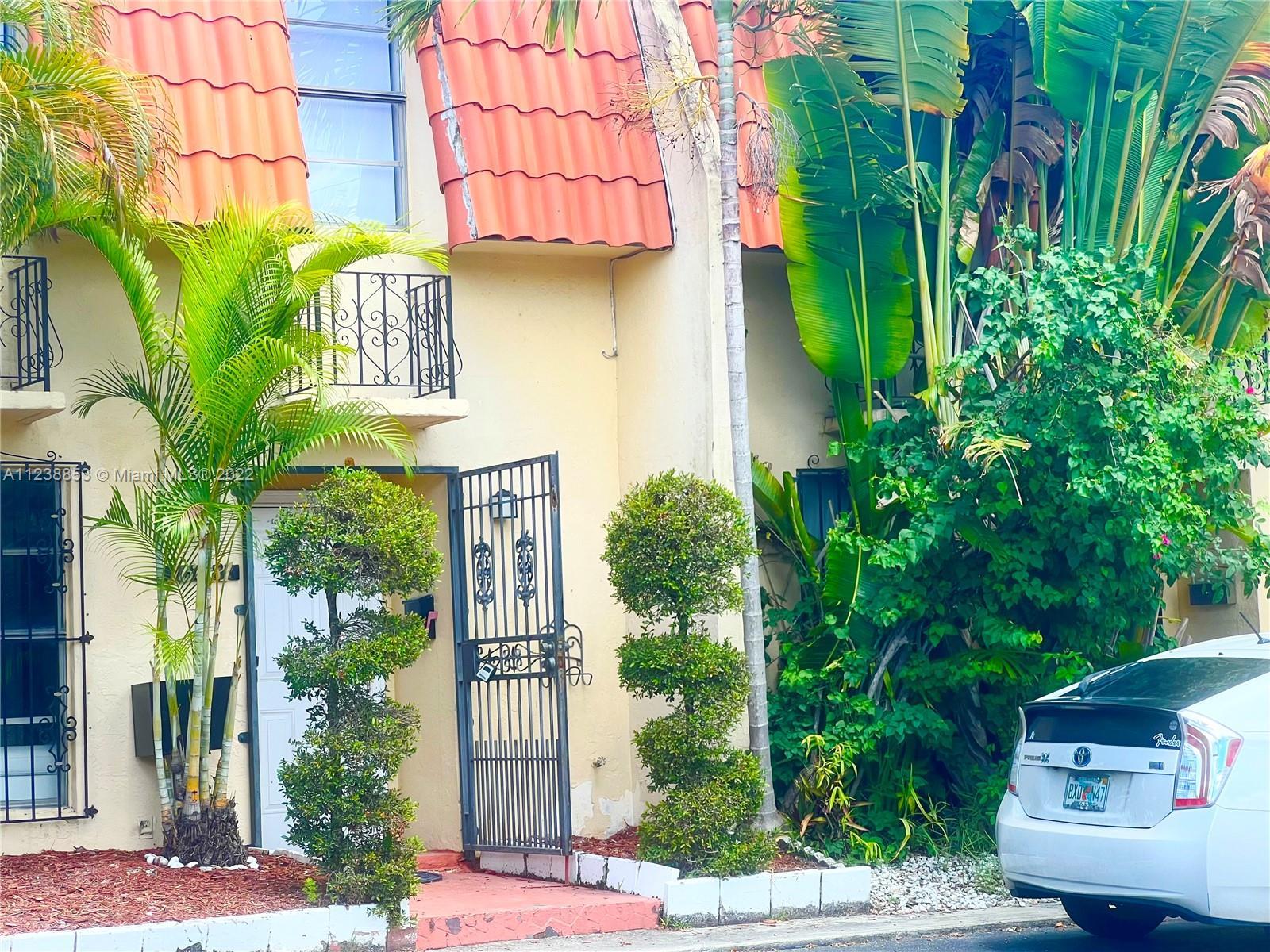 Photo of 16681 NE 35th Ave #3 in North Miami Beach, FL