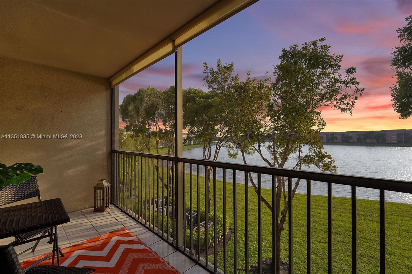 Photo of 550 SW 138th Ave #307K in Pembroke Pines, FL