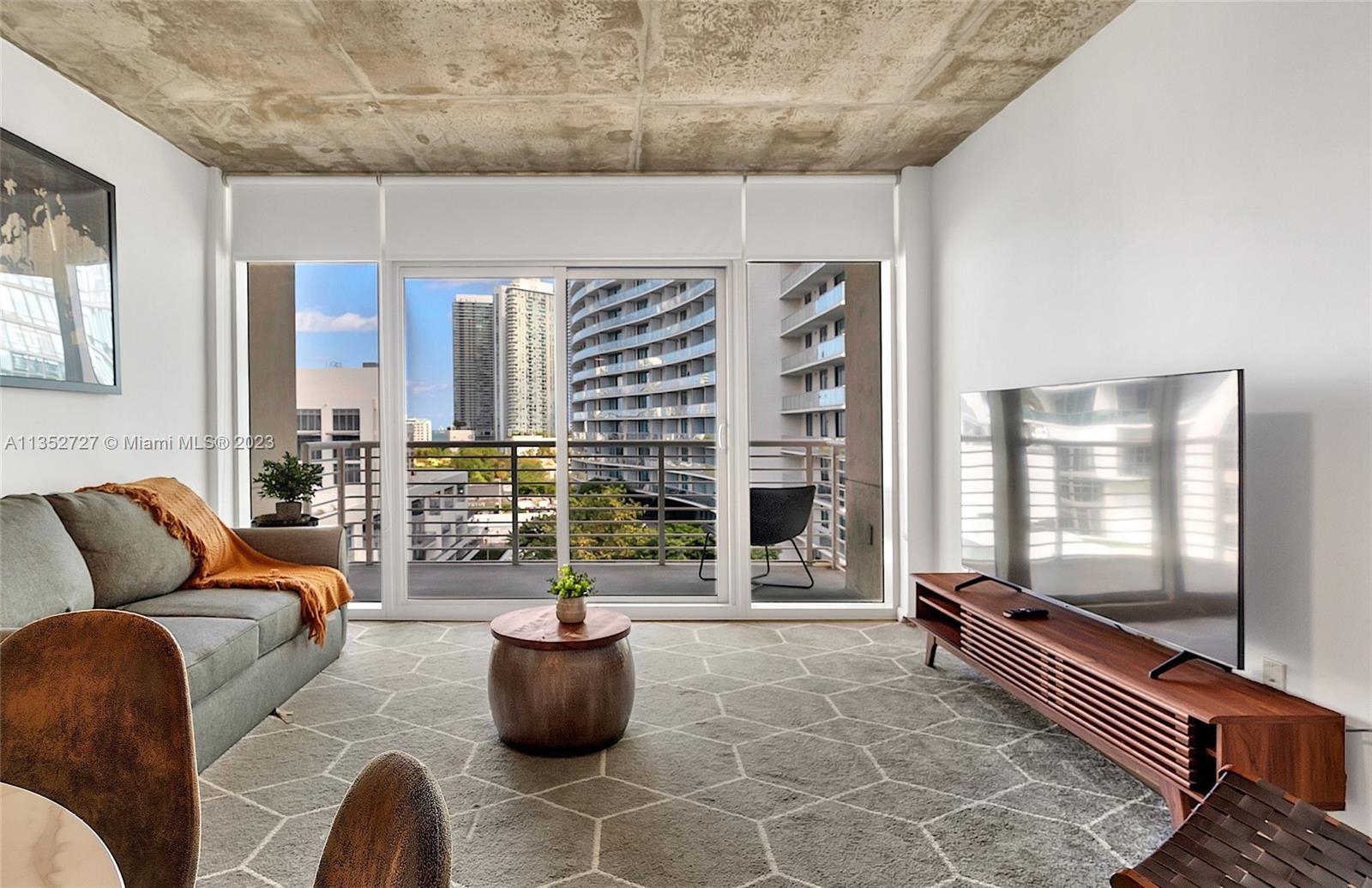 Fall in love with this Ultra-Modern 1 Bed + 1 Bath in the heart of Midtown. 10 Feet high ceilings! W