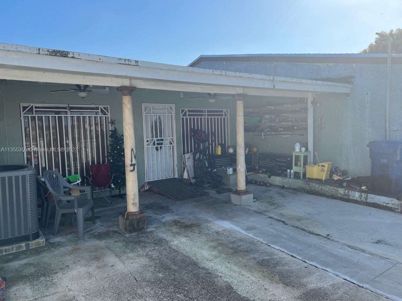 Photo of 21406 NW 40th Cir Ct in Miami Gardens, FL